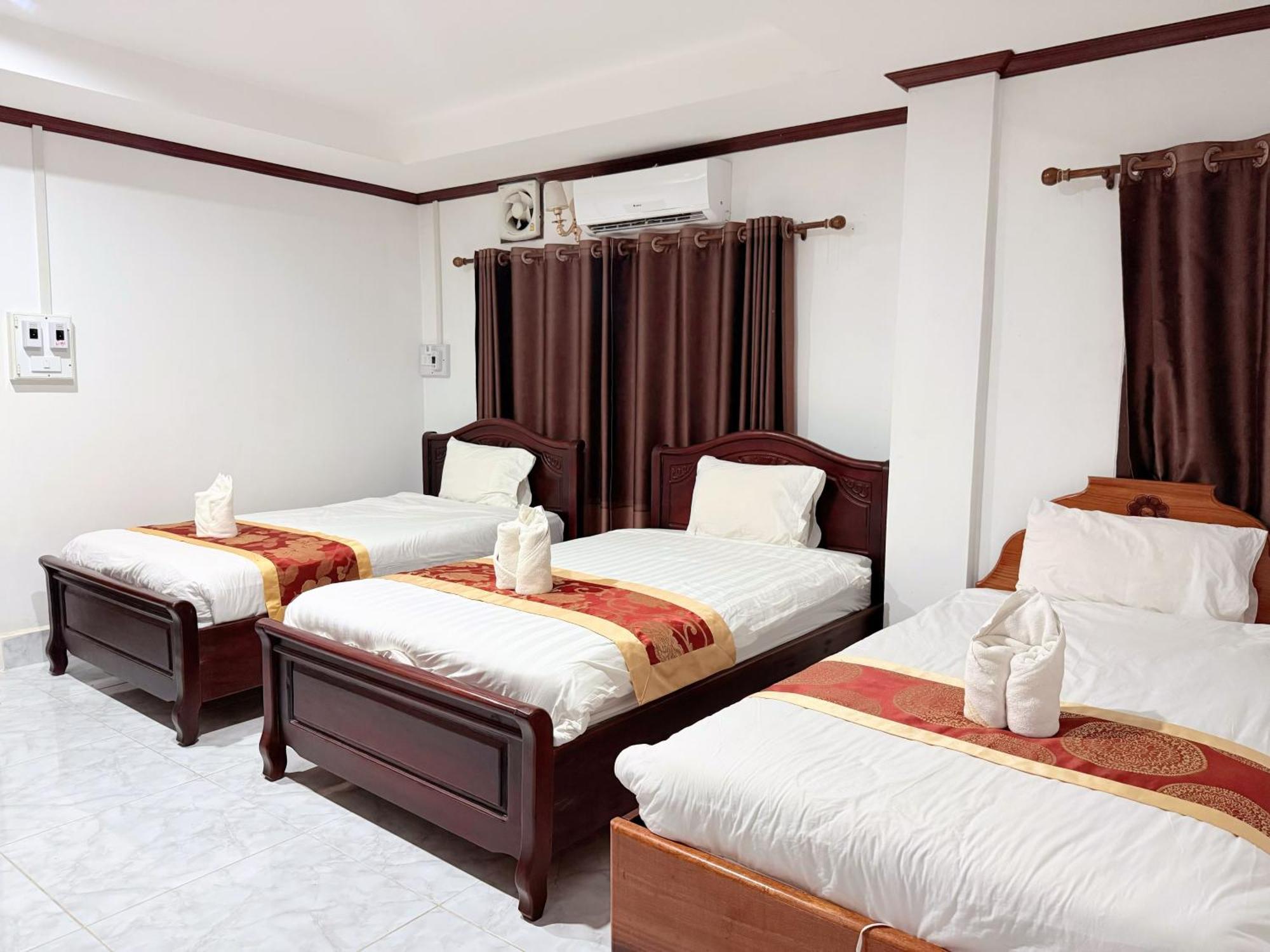 Vangvieng Sisavang Mountain View Hotel Vang Vieng Exterior photo